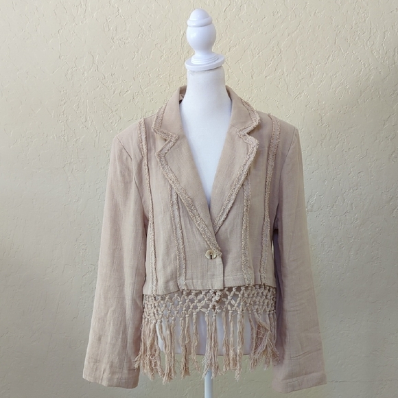Miss Me Jackets & Blazers - Miss Me Beige Linen Crochet Fringe Blazer Size Small